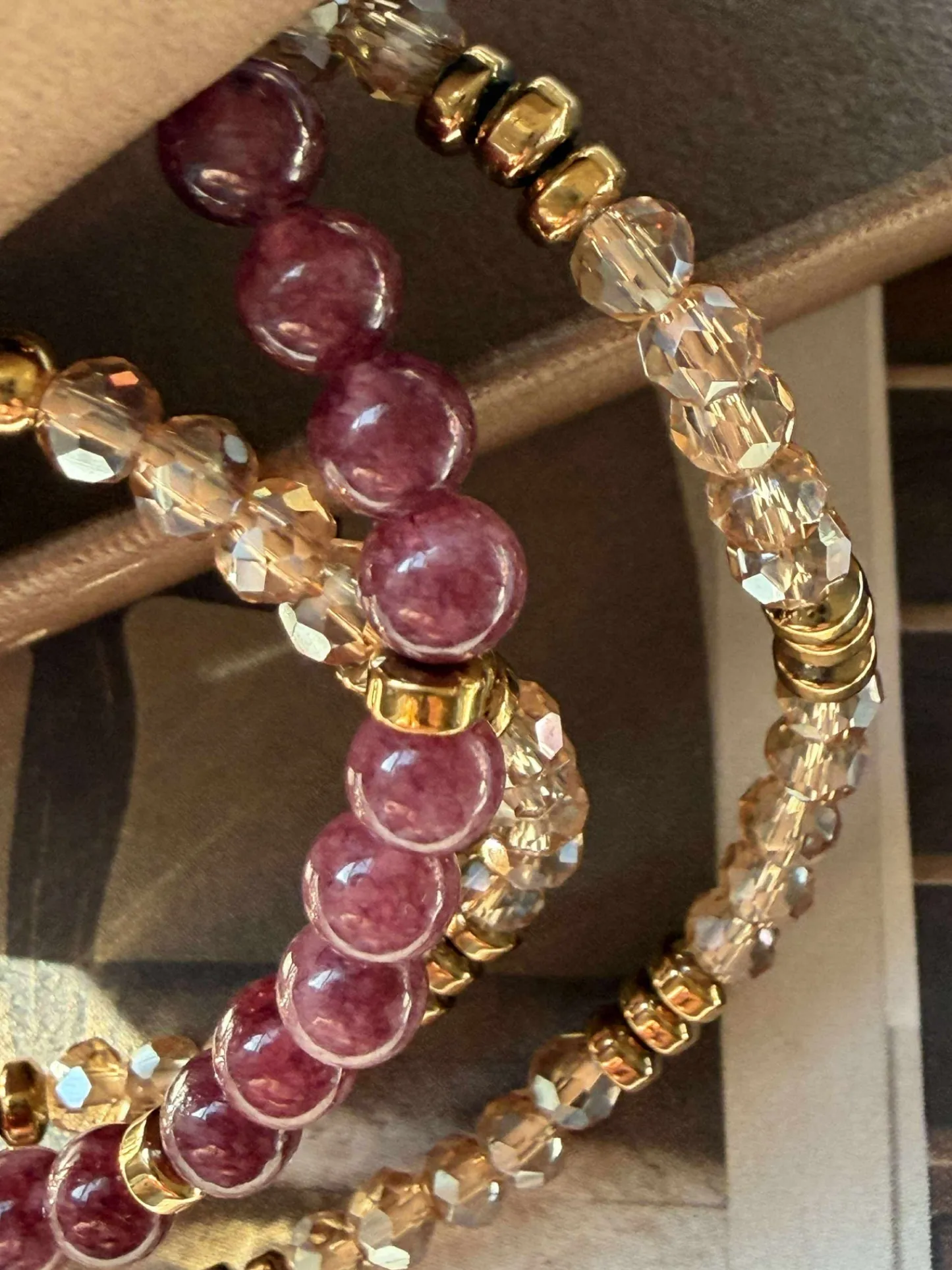 VIAMAJA Armbånd Leah Bordeaux/Natur – Sæt med 3 stk Discount