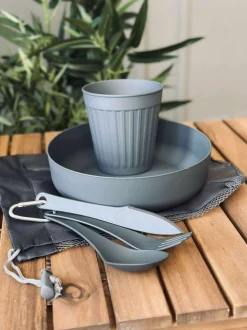 VIAMAJA Bestik, skål og kop til udeliv Outlet