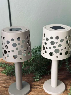 VIAMAJA Bordlampe med solceller - Lys beige