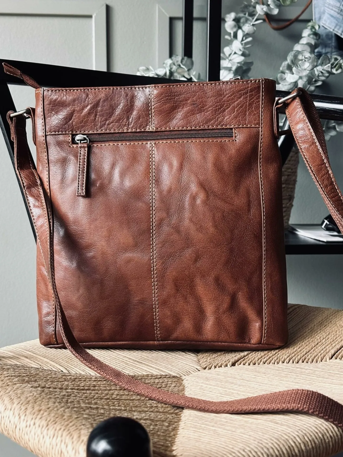 VIAMAJA Crossbody Dina dark cognac Sale