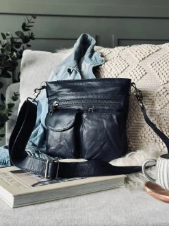 VIAMAJA Crossbody NAVY - Ultra blød
