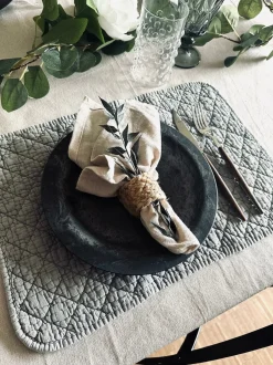 VIAMAJA Dækkeserviet STONE-WASHED Quilt – Nordic grey Discount
