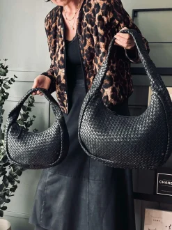 VIAMAJA Elegant håndflettet skuldertaske - Black Sale