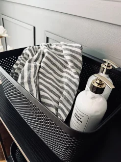 VIAMAJA Kasse med låg - Medium VILA BLACK Clearance