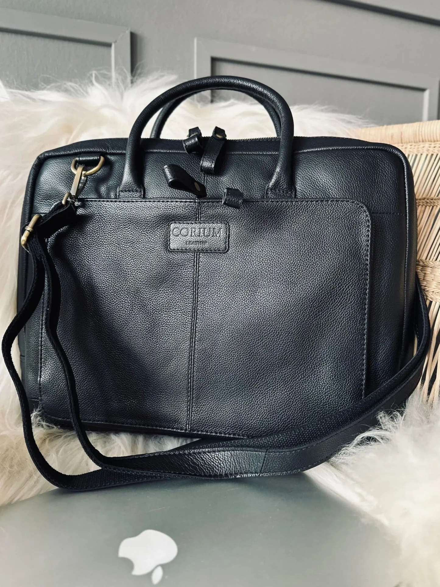 VIAMAJA Laptop / arbejdstaske VINTAGE Black