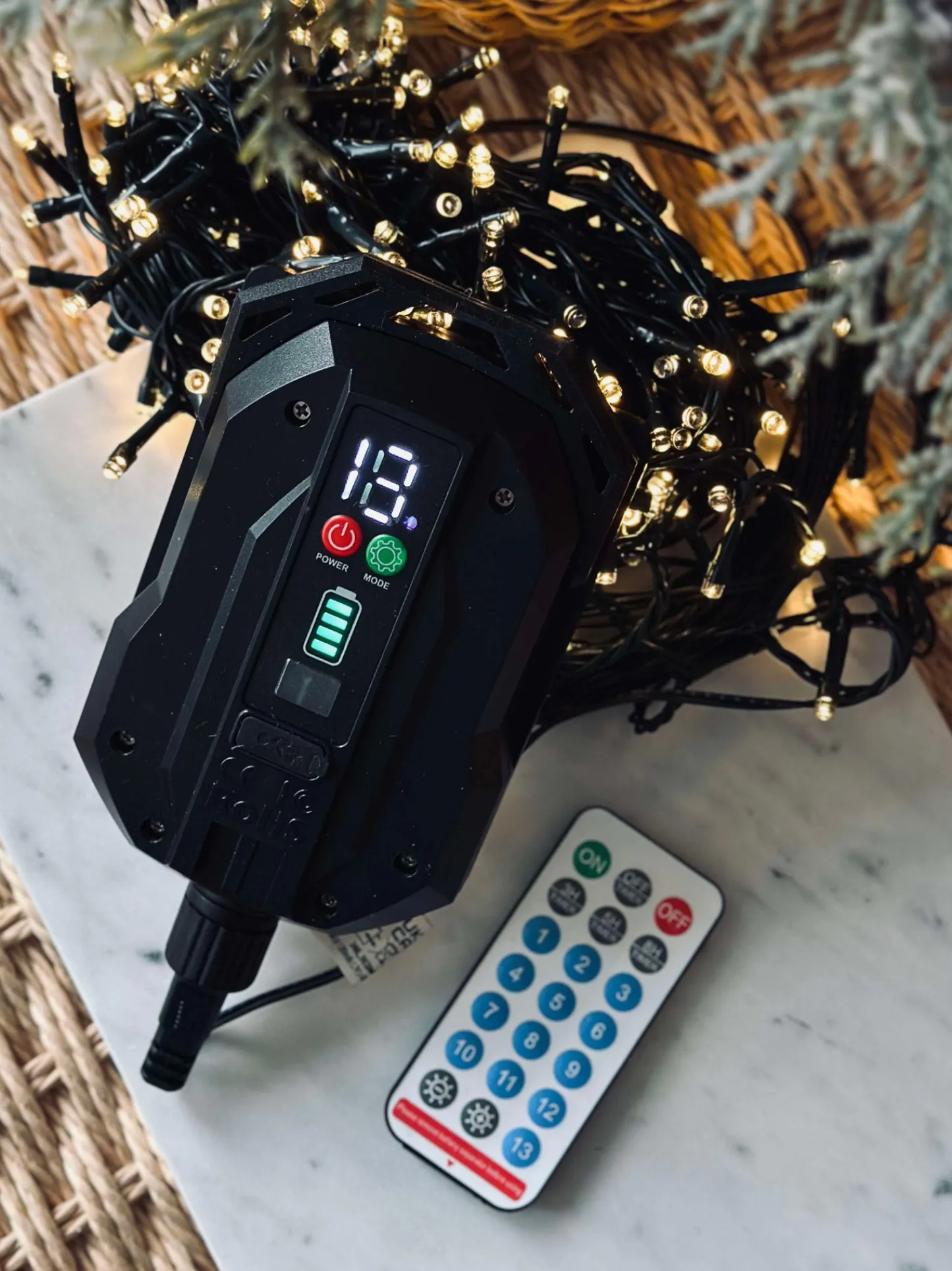 VIAMAJA Lyskæde med solceller og USB - 480 led lys Outlet