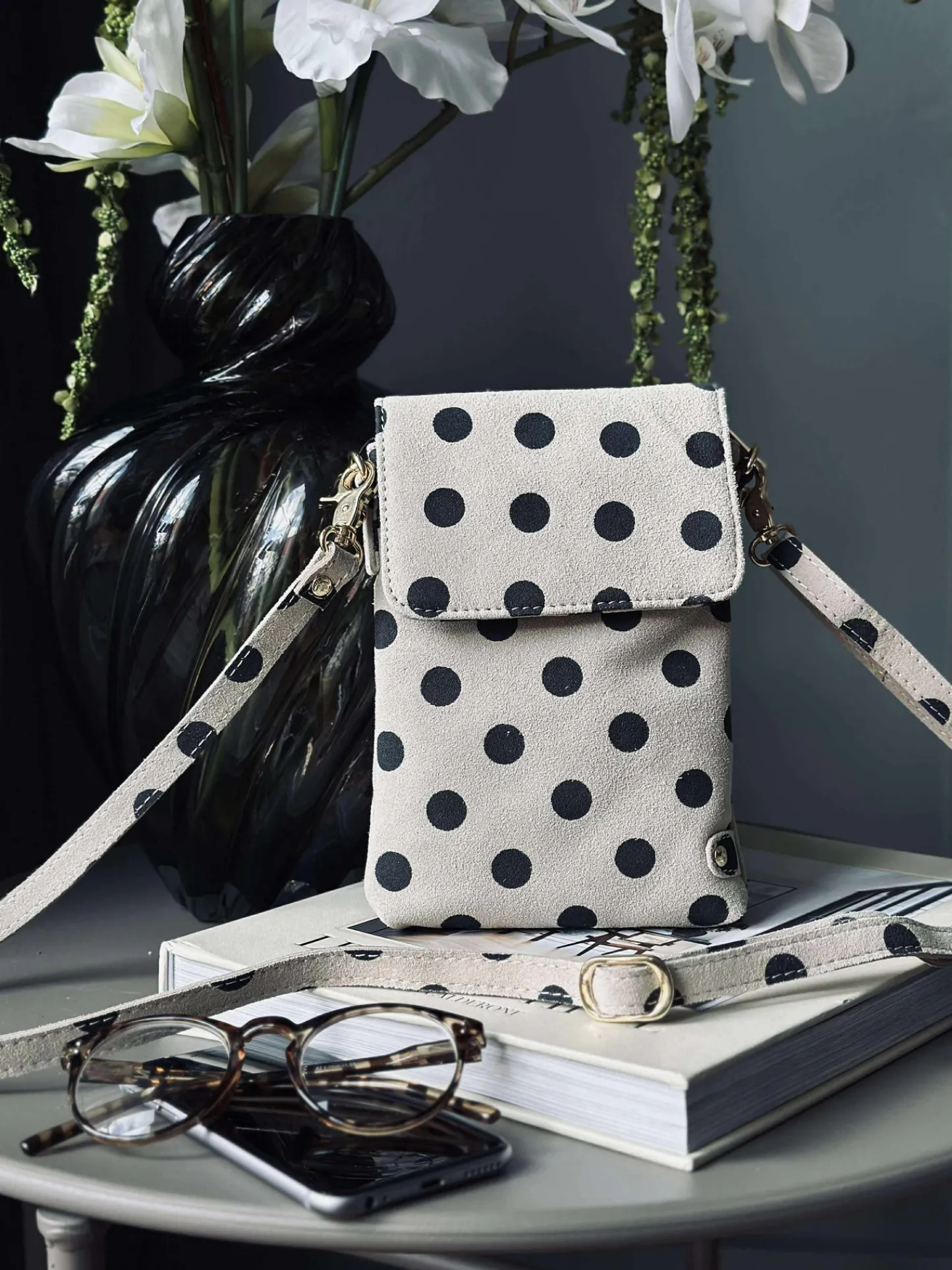 VIAMAJA Mobiltaske Blacks dots New