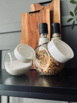 VIAMAJA Opbevaringsglas 500ml - Hvid låg Hot