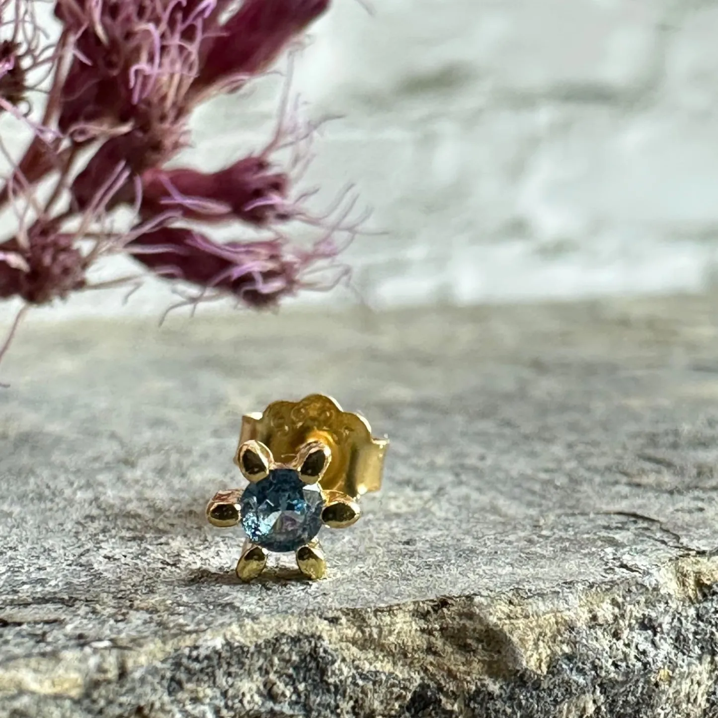 VIAMAJA Ørestik Single GIA Azur blue 18K forgyldt - 1 stk Hot