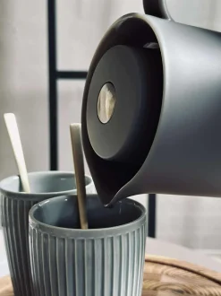 VIAMAJA Termokande – Med trykknap funktion - 1 liter Hot