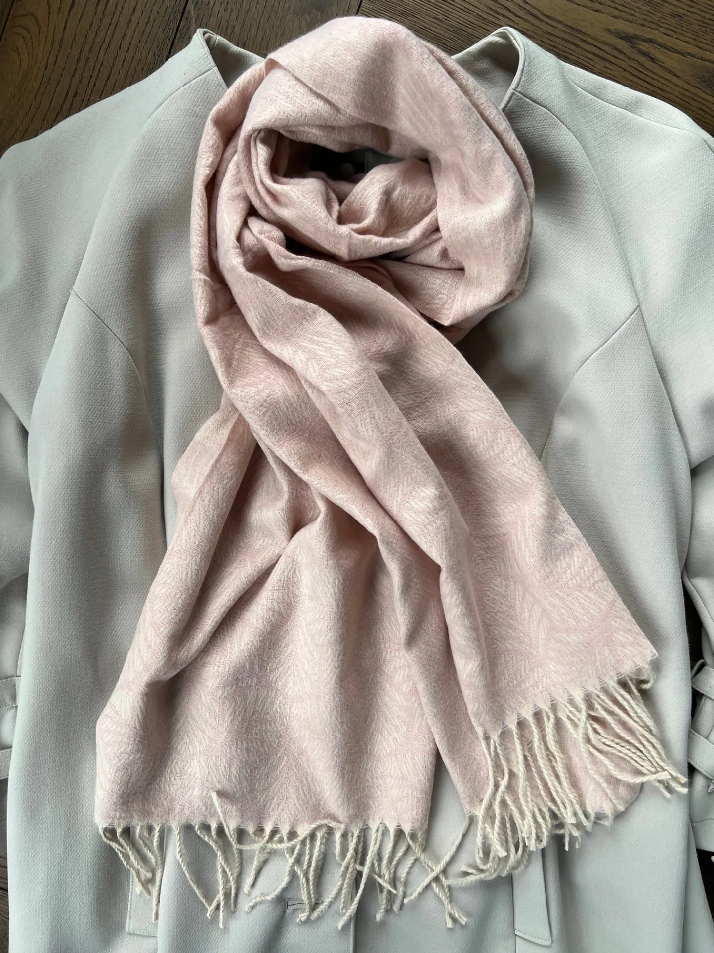 VIAMAJA Tørklæde Helena - Blush Pink Online