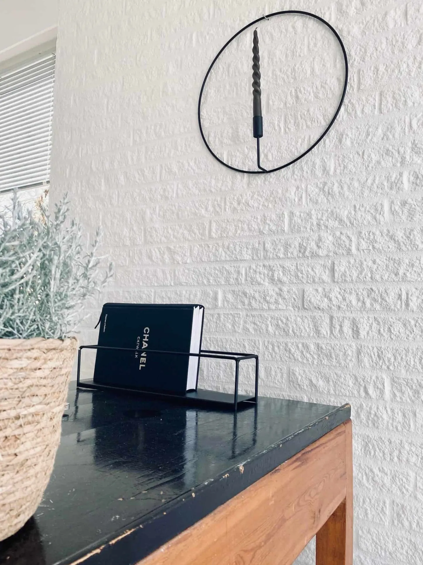 VIAMAJA Cirkel stage – Sort – Ø 44 cm New